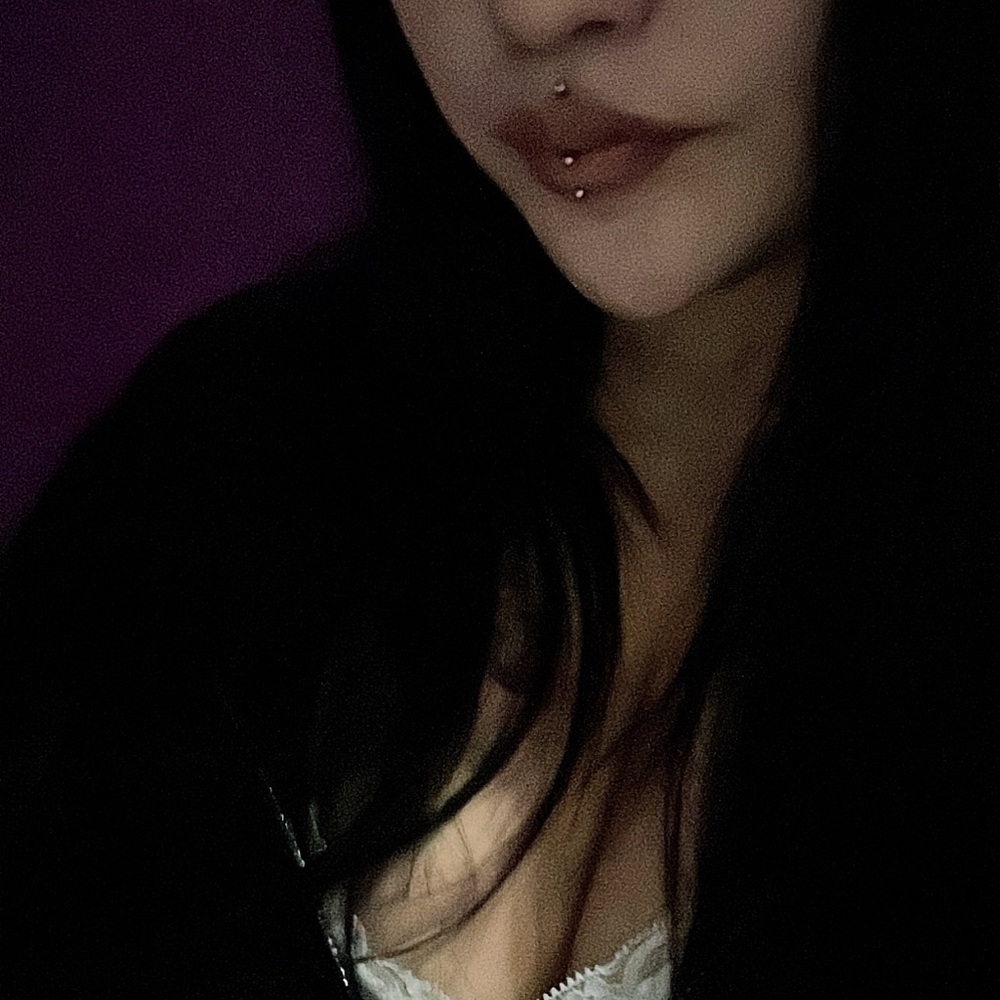 Meet your Posher, Casie